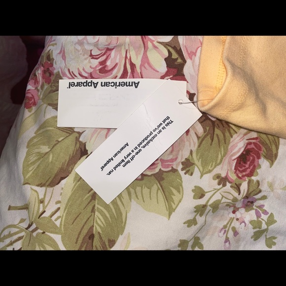 Exclusive NWT American Apparel skirt - Picture 2 of 4